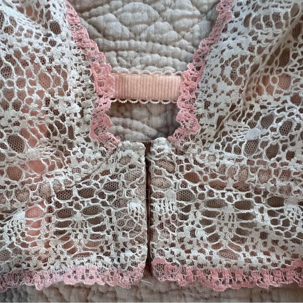 Victoria’s Secret: Double Lined White Front Clasp Lace Bralette Size Large - Picture 2 of 9